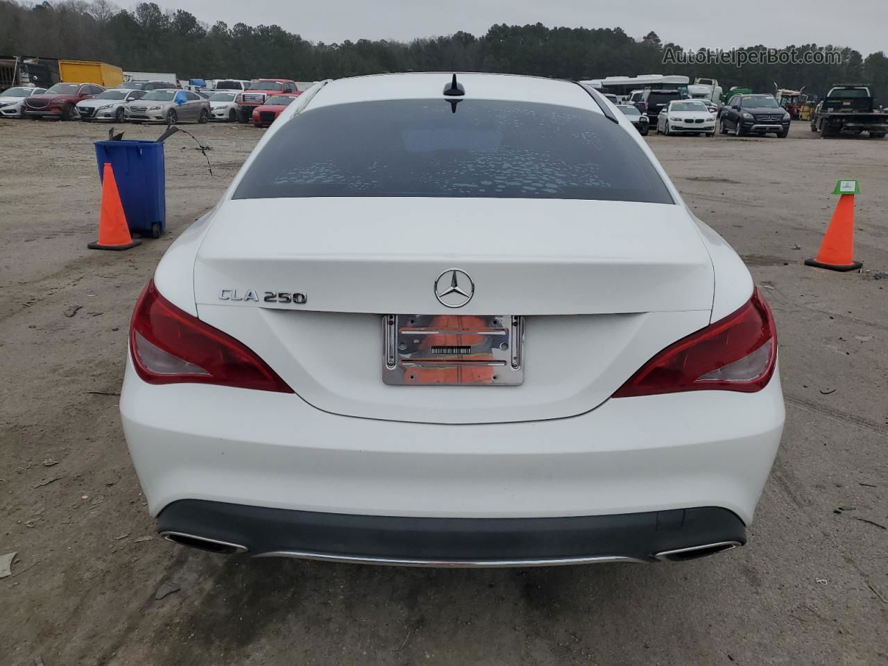 2019 Mercedes-benz Cla 250 White vin: WDDSJ4EB0KN701284