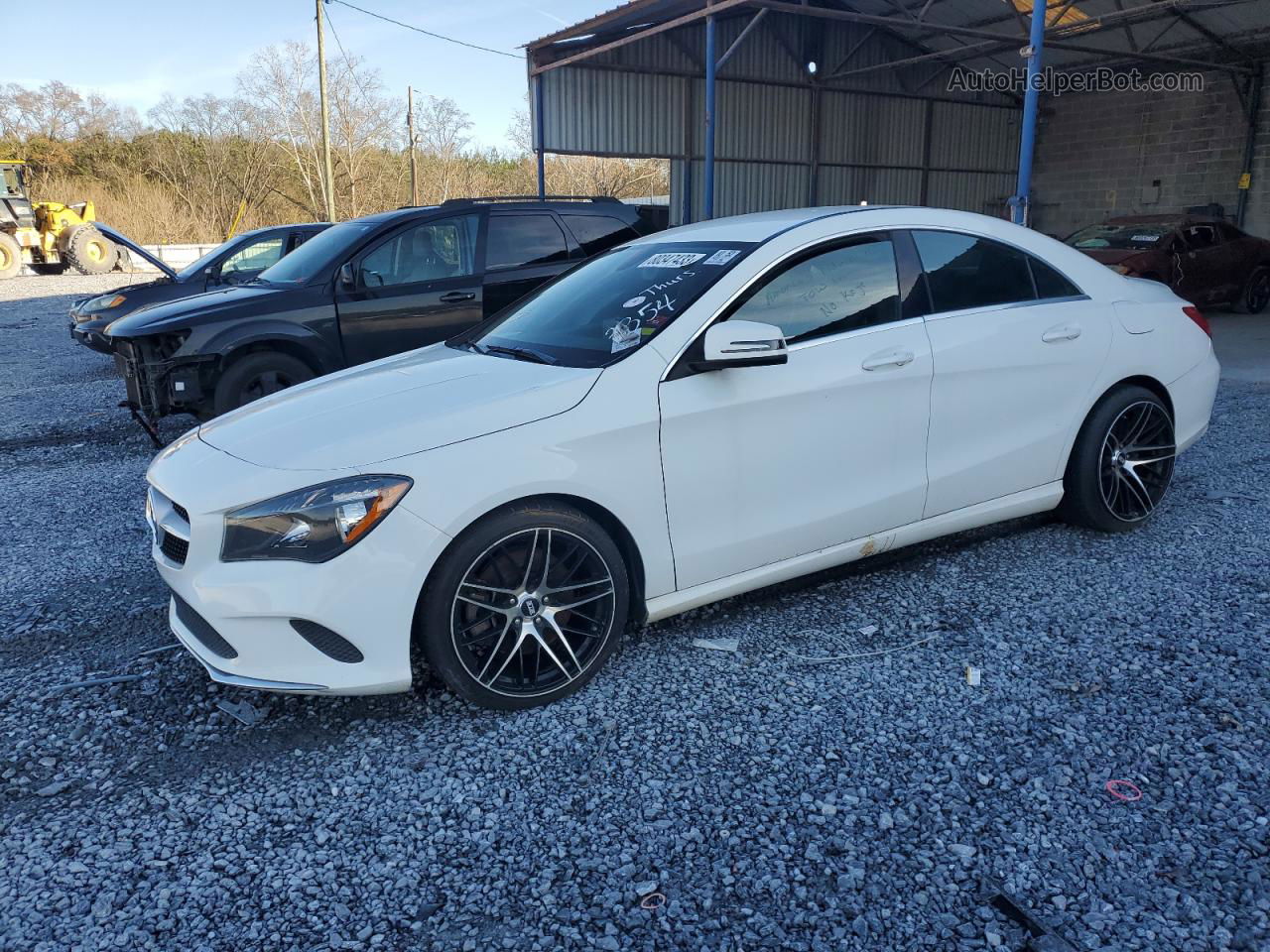 2019 Mercedes-benz Cla 250 White vin: WDDSJ4EB0KN713354