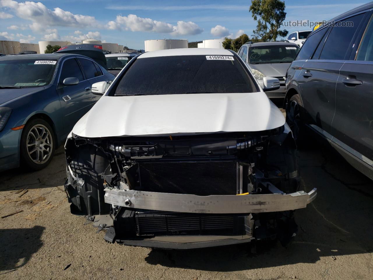 2019 Mercedes-benz Cla 250 White vin: WDDSJ4EB1KN722080