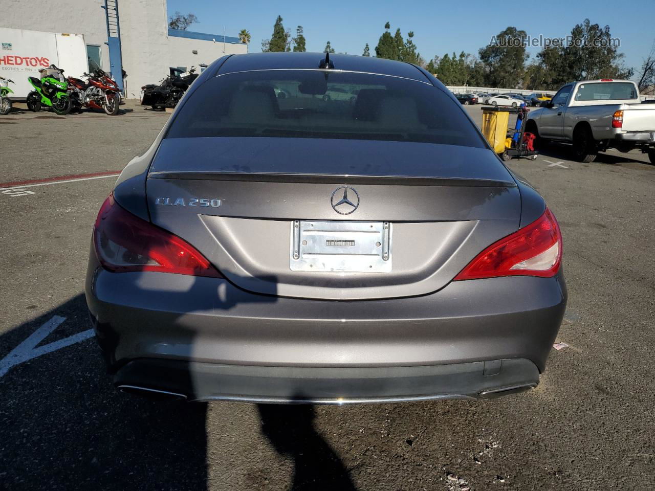 2019 Mercedes-benz Cla 250 Gray vin: WDDSJ4EB3KN739897