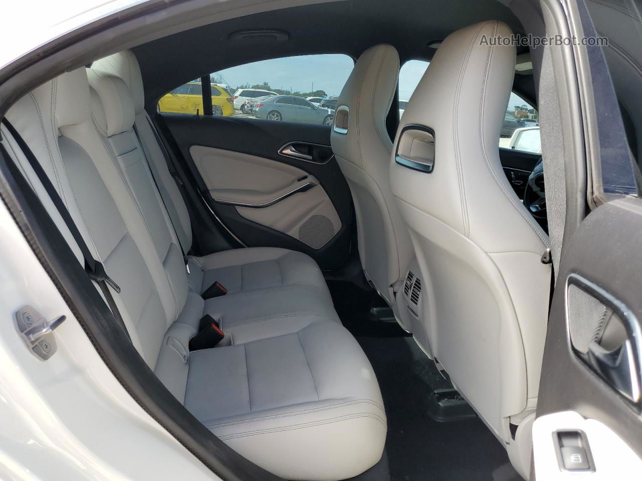 2019 Mercedes-benz Cla 250 White vin: WDDSJ4EB4KN754585