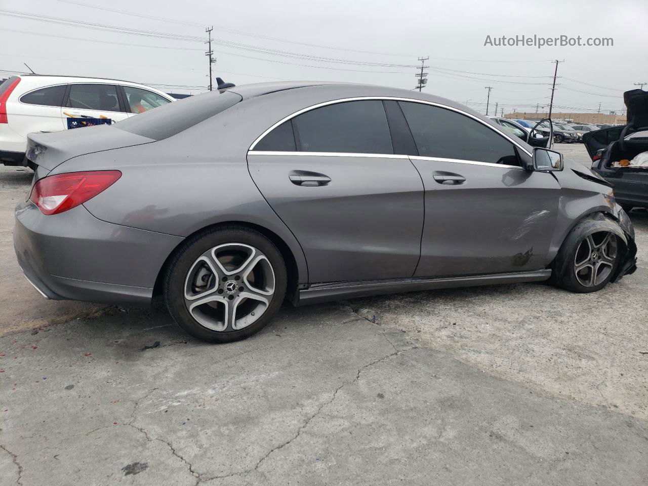 2019 Mercedes-benz Cla 250 Gray vin: WDDSJ4EB7KN772675