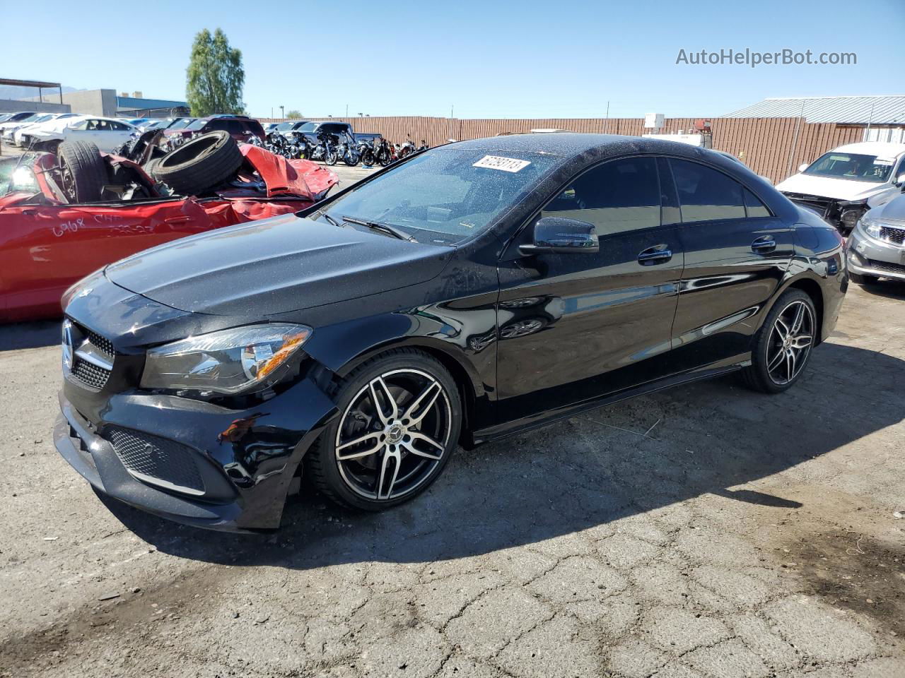 2019 Mercedes-benz Cla 250 Черный vin: WDDSJ4EB8KN770613