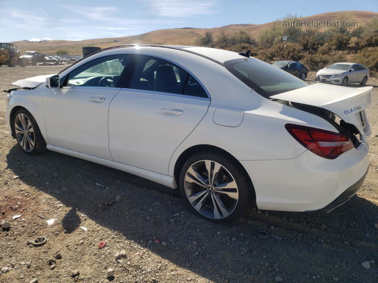 2019 Mercedes-benz Cla 250 4matic White vin: WDDSJ4GB7KN723571