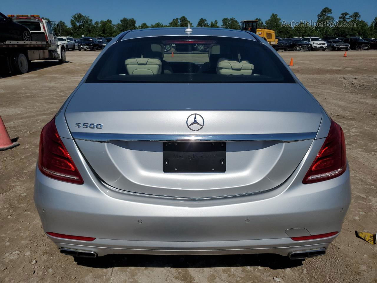 2015 Mercedes-benz S S600 Silver vin: WDDUG7GB1FA094119