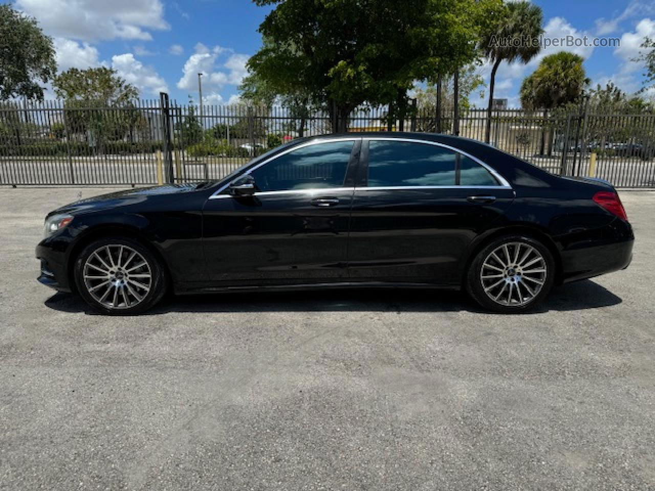 2014 Mercedes-benz S 550 Black vin: WDDUG8CB2EA023408