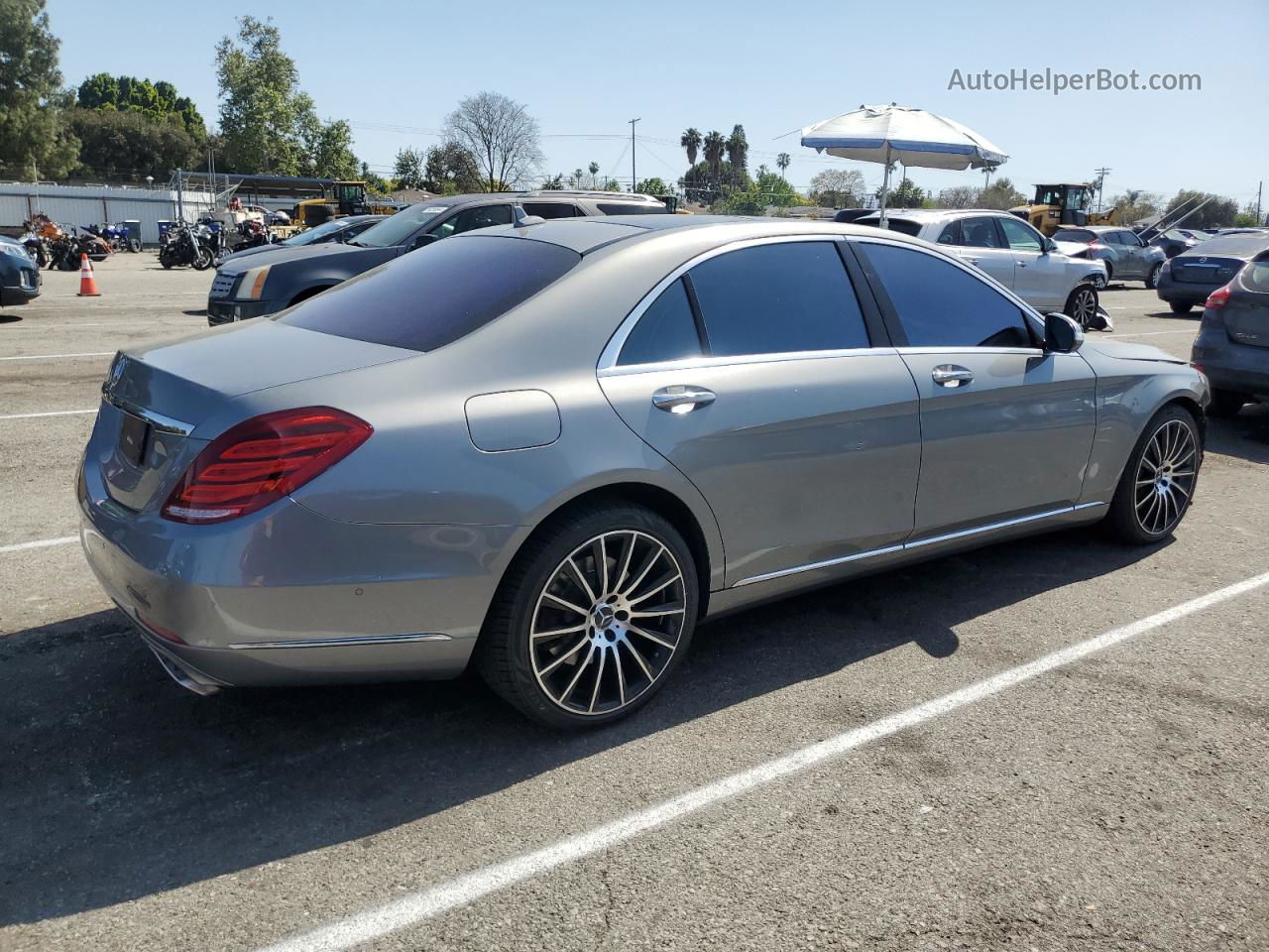 2015 Mercedes-benz S 550 Gray vin: WDDUG8CB2FA202937