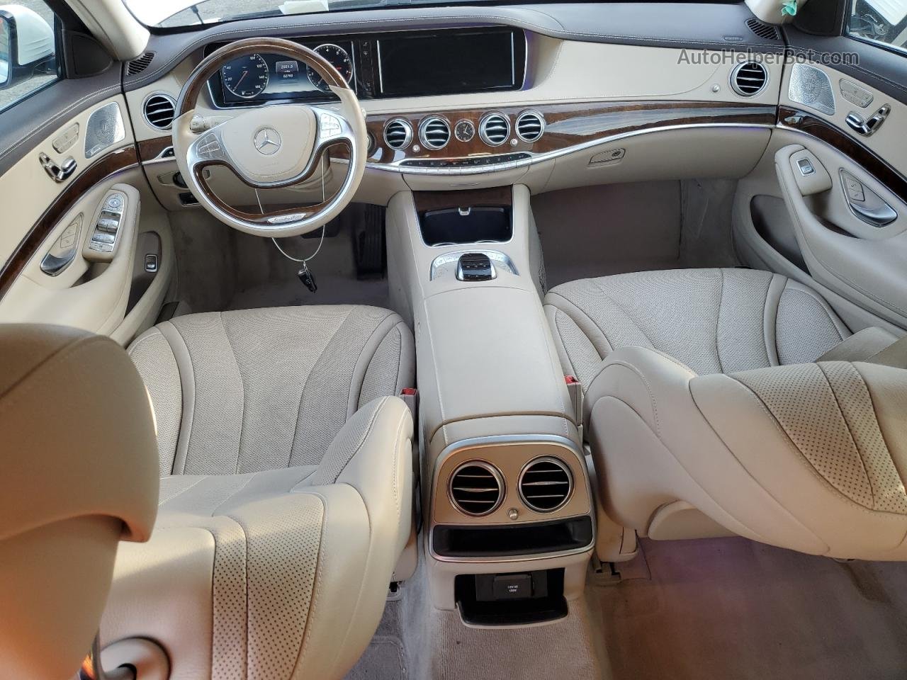 2015 Mercedes-benz S 550 Белый vin: WDDUG8CB4FA164336