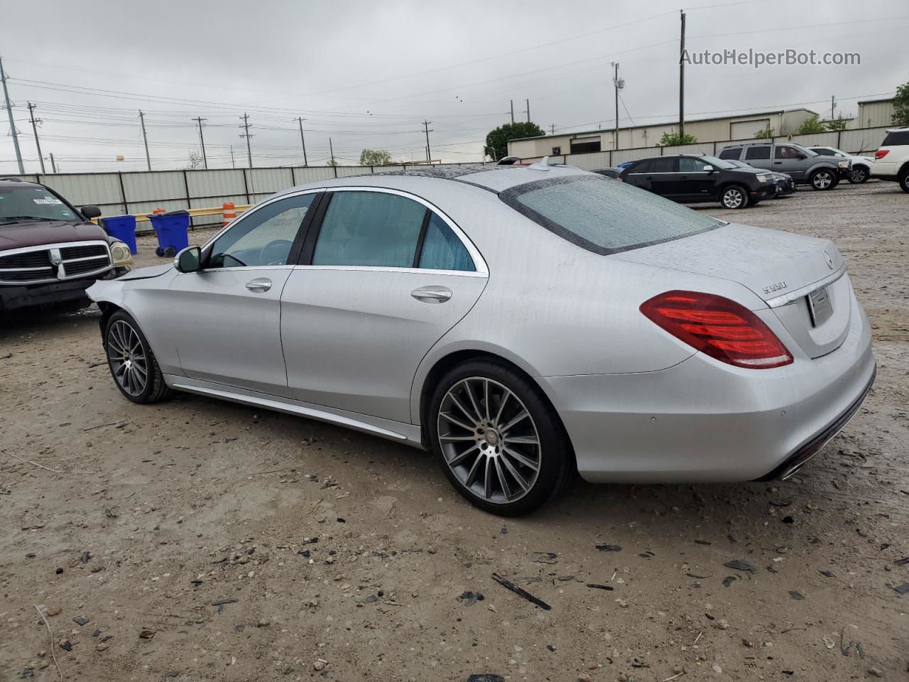 2015 Mercedes-benz S 550 Серебряный vin: WDDUG8CB7FA069530