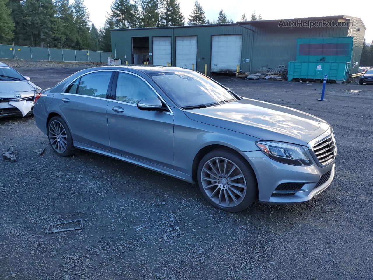 2015 Mercedes-benz S 550 Серый vin: WDDUG8CB7FA122257