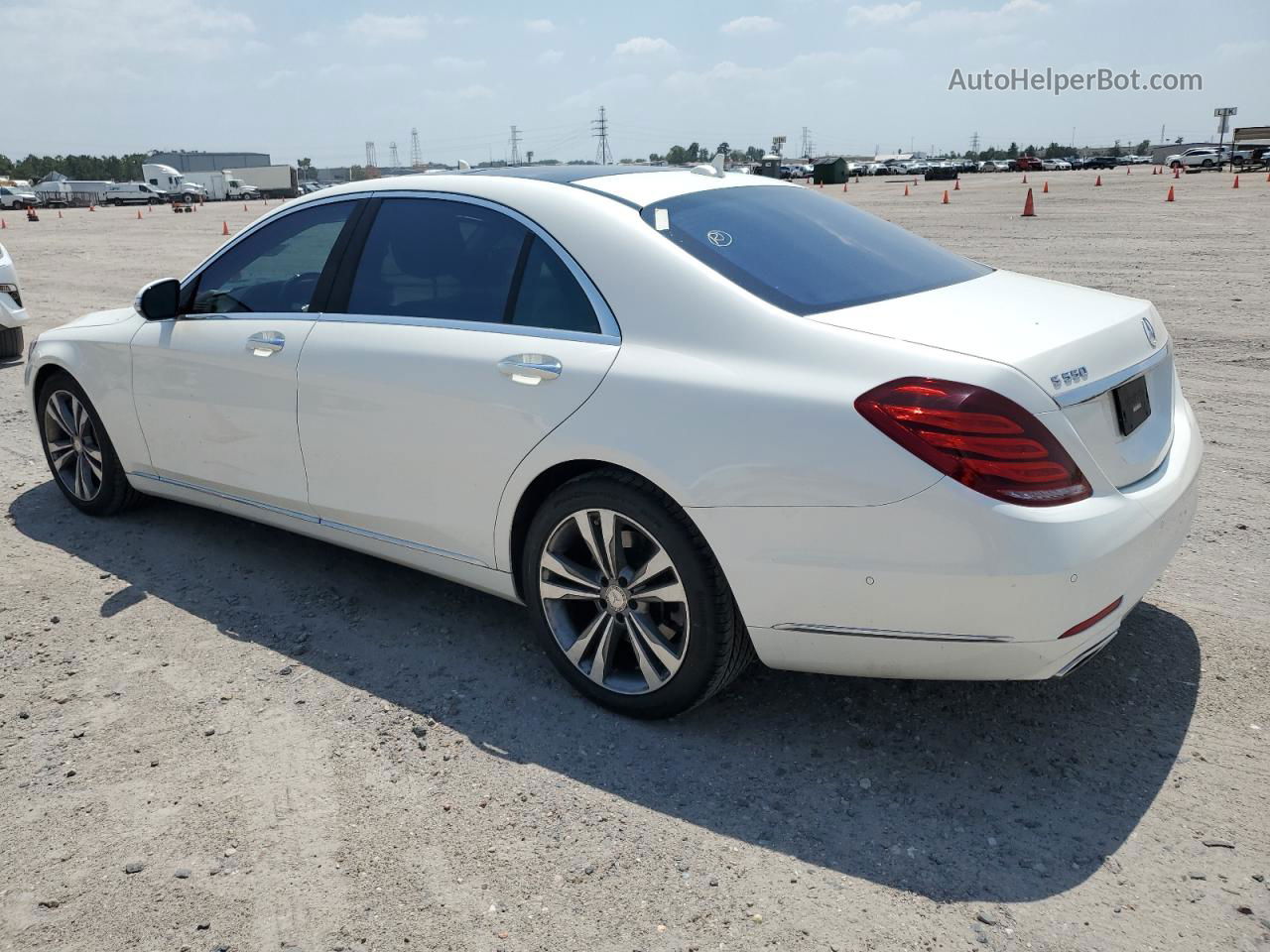 2015 Mercedes-benz S 550 White vin: WDDUG8CB7FA168168