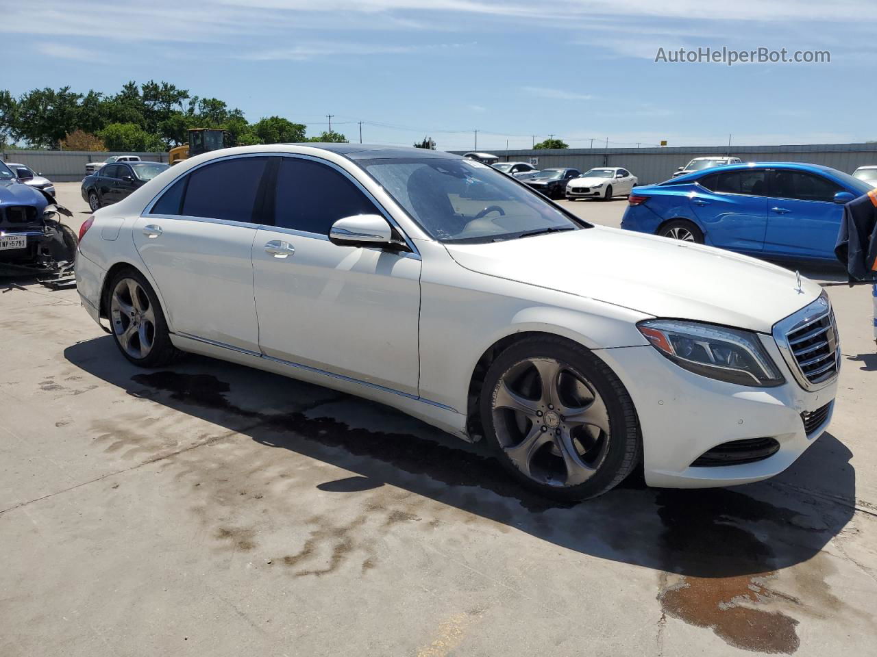 2015 Mercedes-benz S 550 Белый vin: WDDUG8CB8FA099667