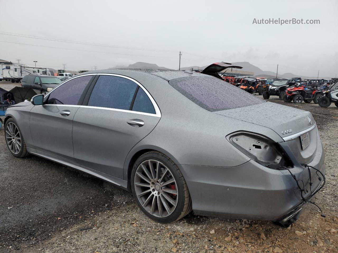 2015 Mercedes-benz S 550 Серый vin: WDDUG8CB8FA125913