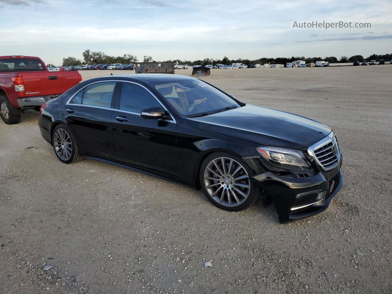 2015 Mercedes-benz S 550 Черный vin: WDDUG8CB8FA149953