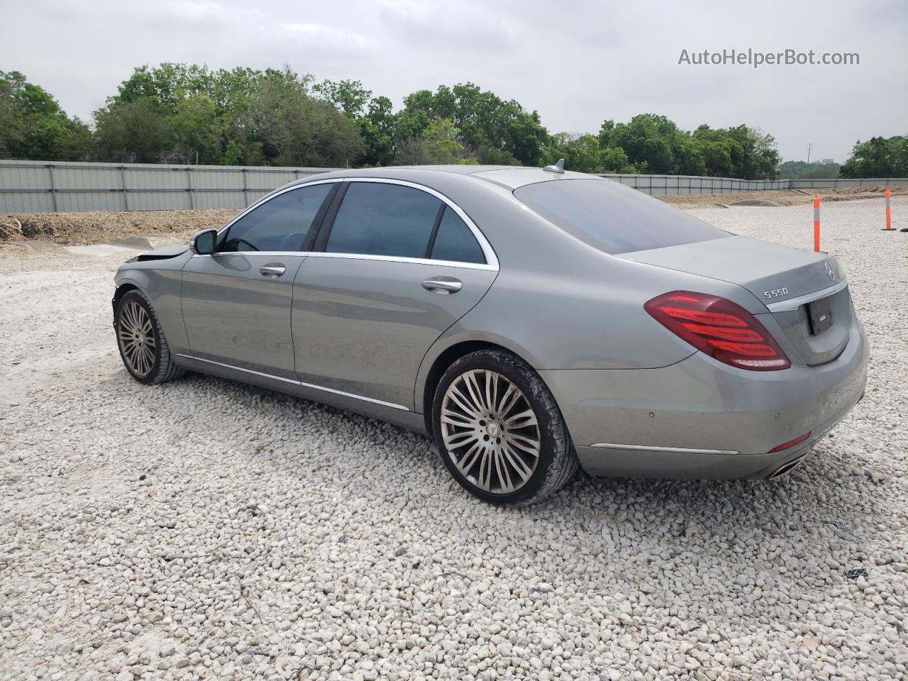 2015 Mercedes-benz S 550 Gray vin: WDDUG8CB8FA158748