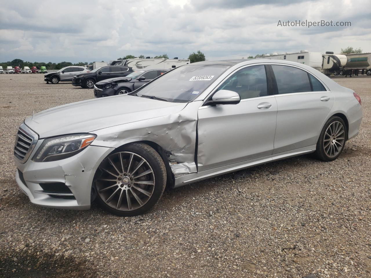 2015 Mercedes-benz S 550 Серебряный vin: WDDUG8CB9FA101328