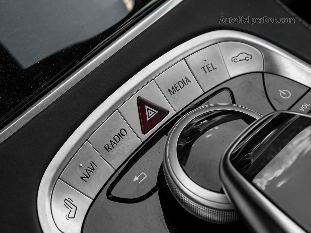 2019 Mercedes-benz S 560 Черный vin: WDDUG8DBXKA443086