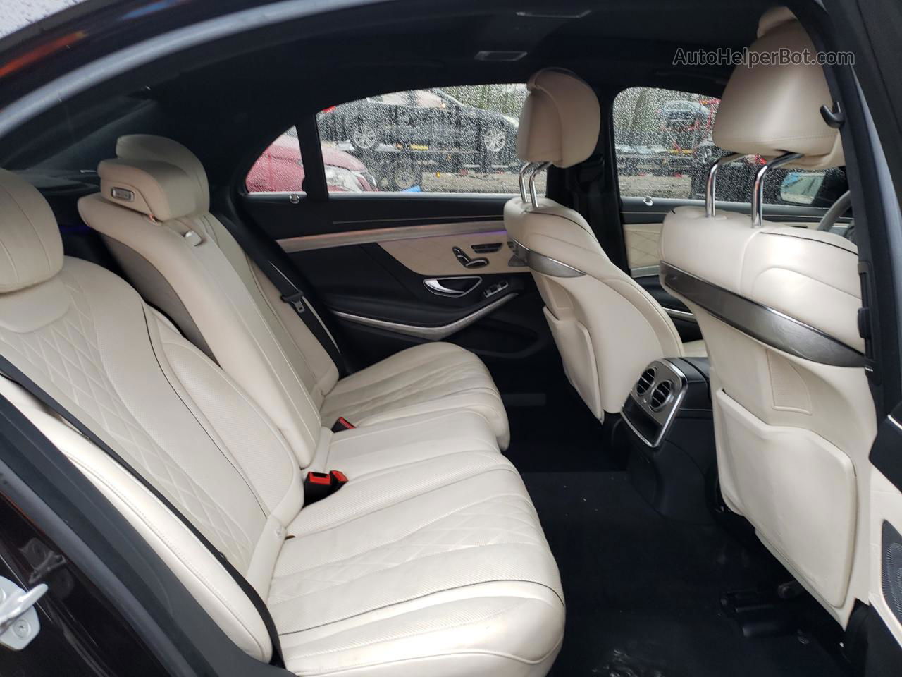 2015 Mercedes-benz S 550 4matic Черный vin: WDDUG8FB0FA088948