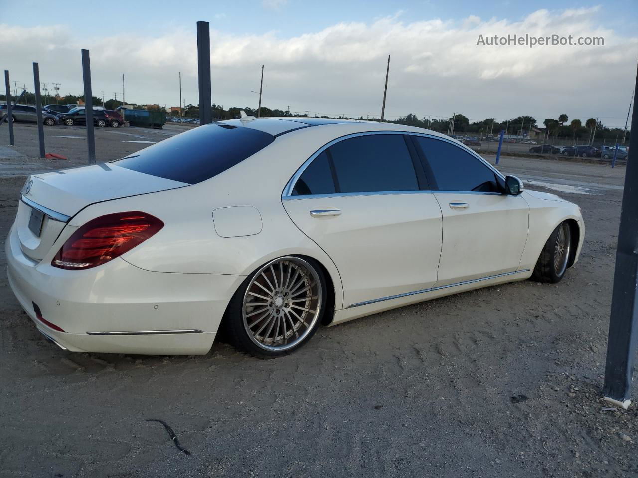 2015 Mercedes-benz S 550 4matic White vin: WDDUG8FB0FA186989