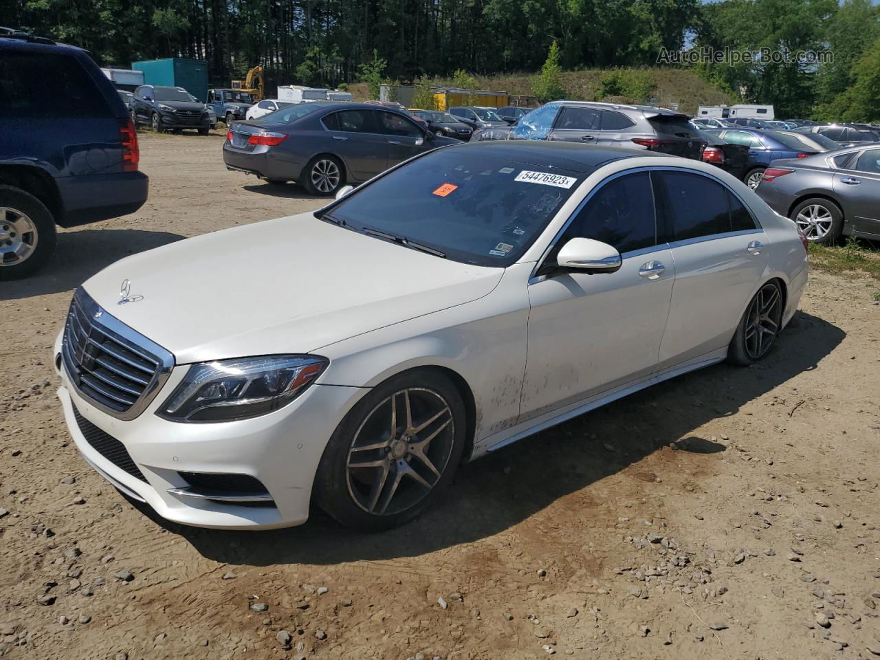 2015 Mercedes-benz S 550 4matic White vin: WDDUG8FB2FA160149