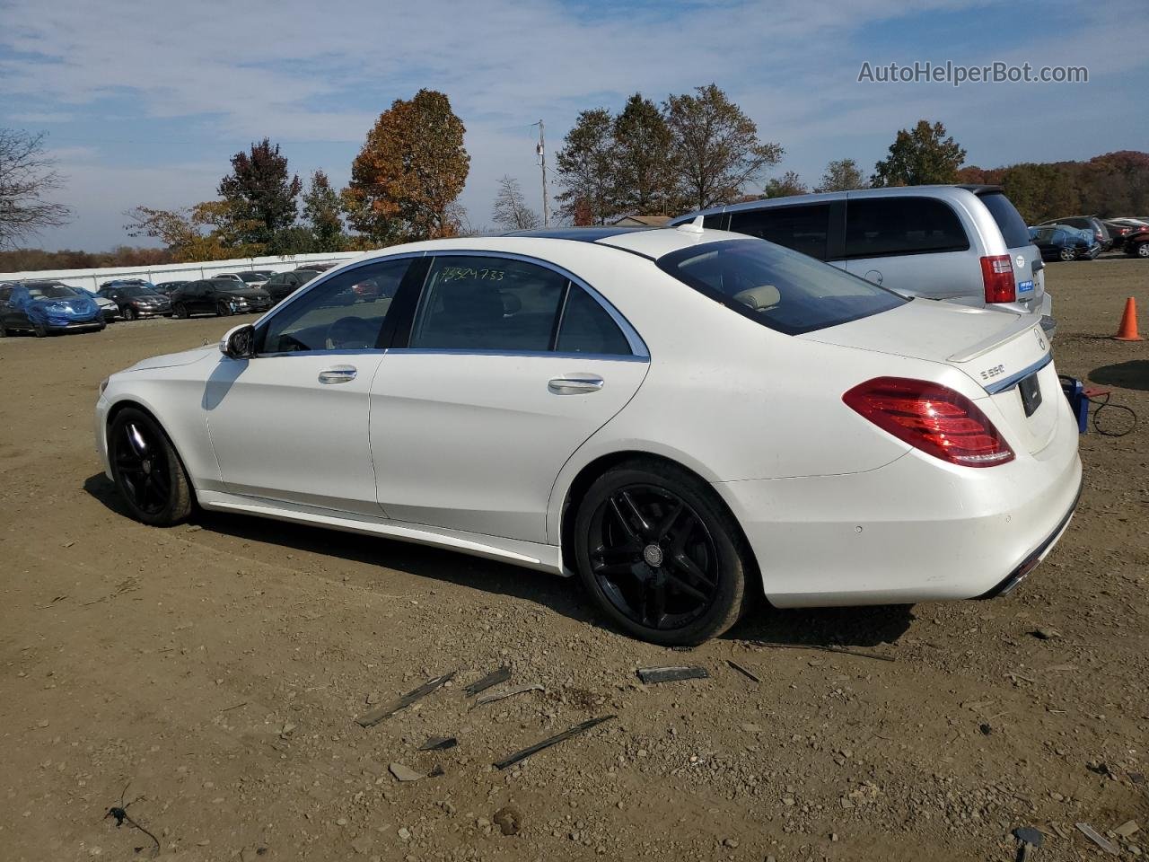 2015 Mercedes-benz S 550 4matic Белый vin: WDDUG8FB3FA170494