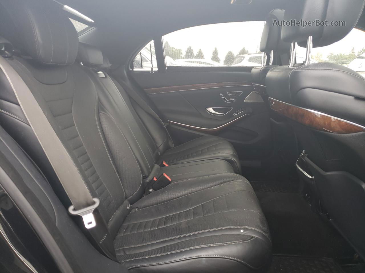 2015 Mercedes-benz S 550 4matic Черный vin: WDDUG8FB4FA106755