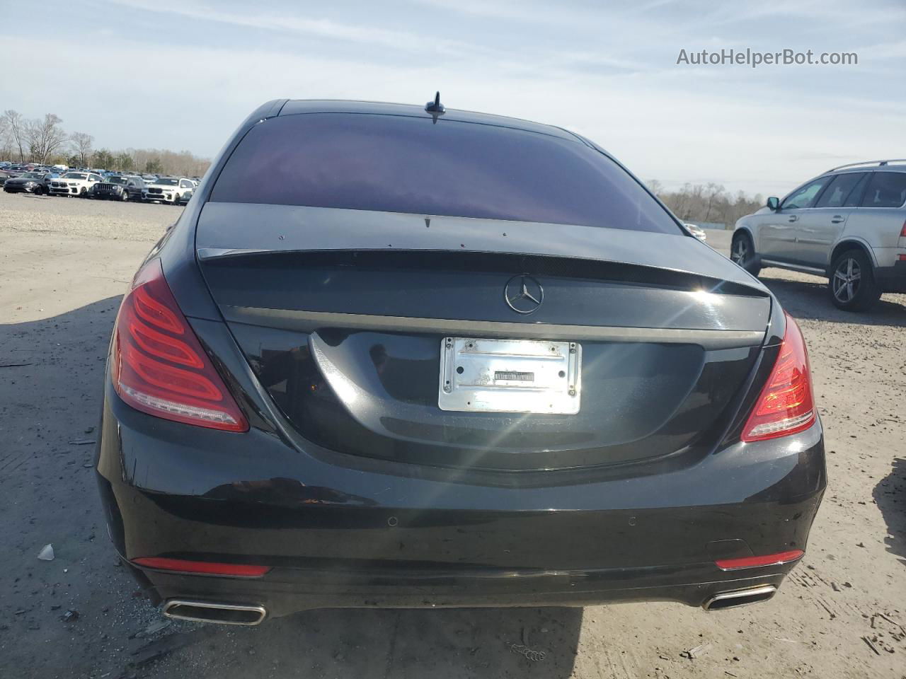 2015 Mercedes-benz S 550 4matic Черный vin: WDDUG8FB4FA120140