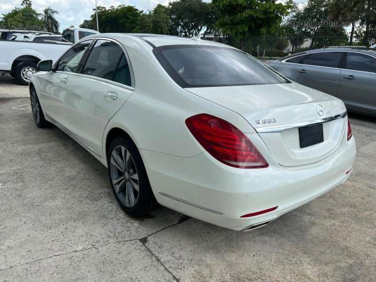 2015 Mercedes-benz S 550 4matic White vin: WDDUG8FB5FA094311