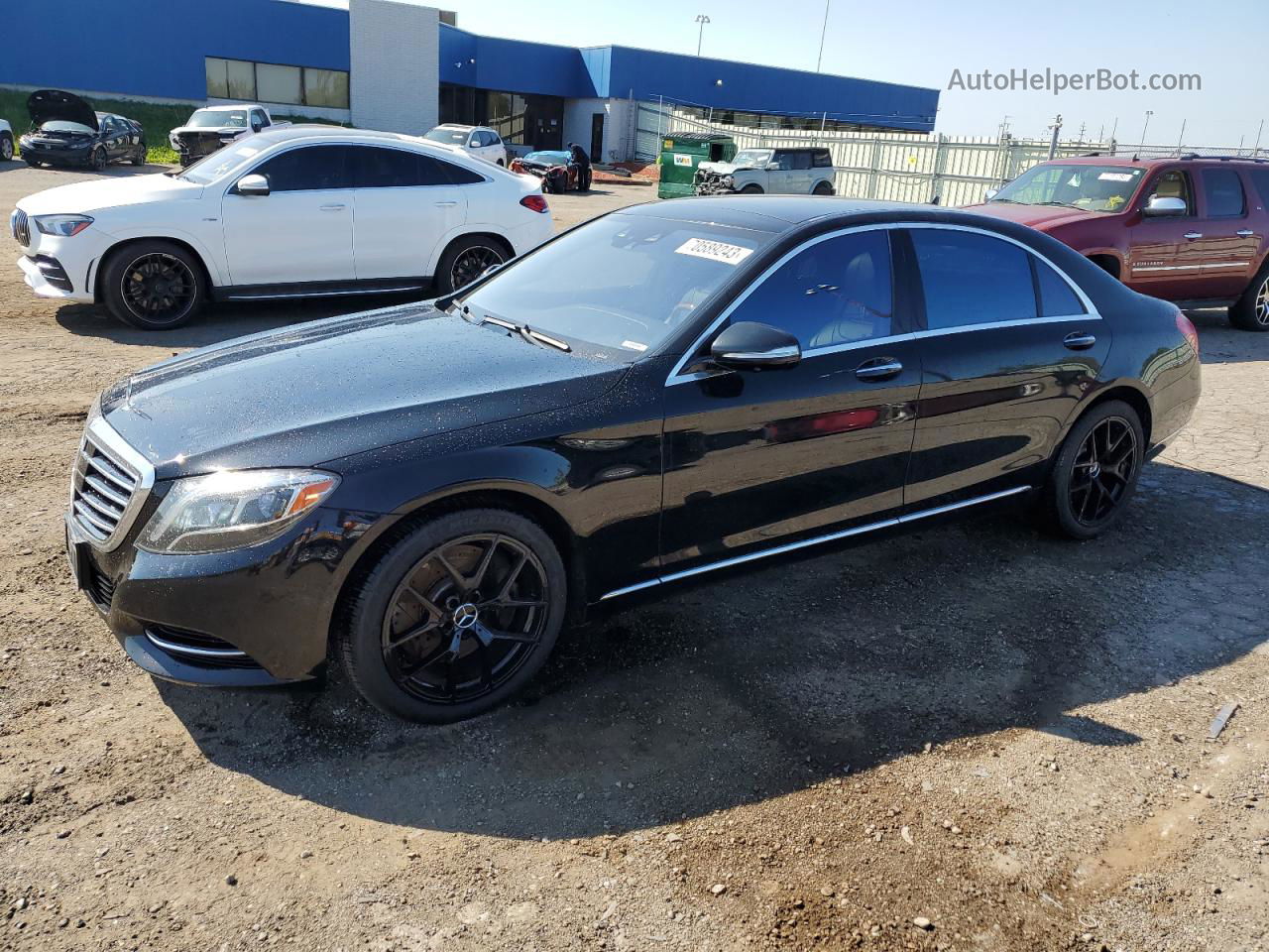 2015 Mercedes-benz S 550 4matic Черный vin: WDDUG8FB5FA201972