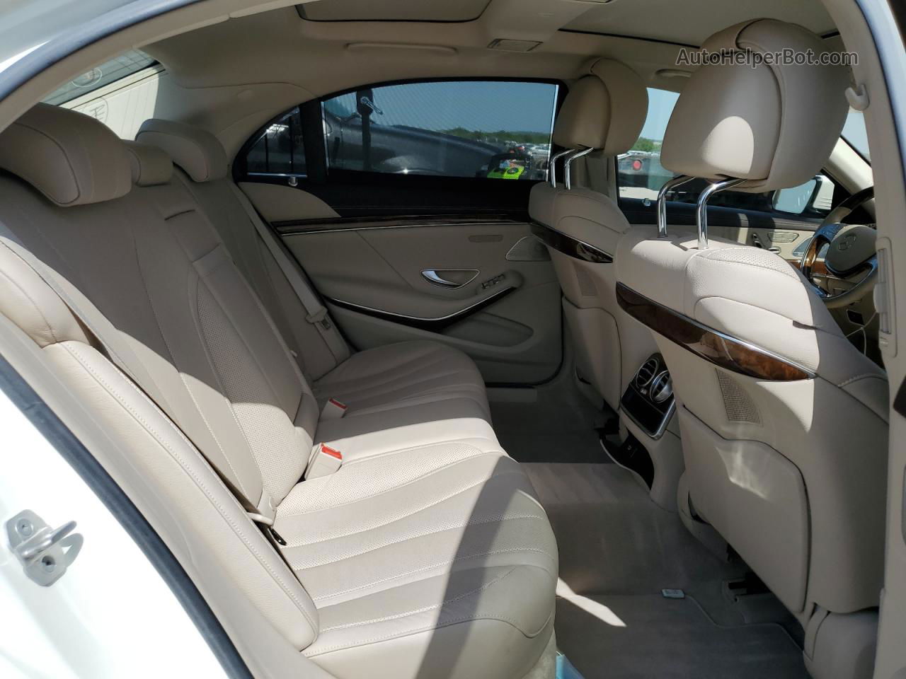 2015 Mercedes-benz S 550 4matic White vin: WDDUG8FB6FA100651