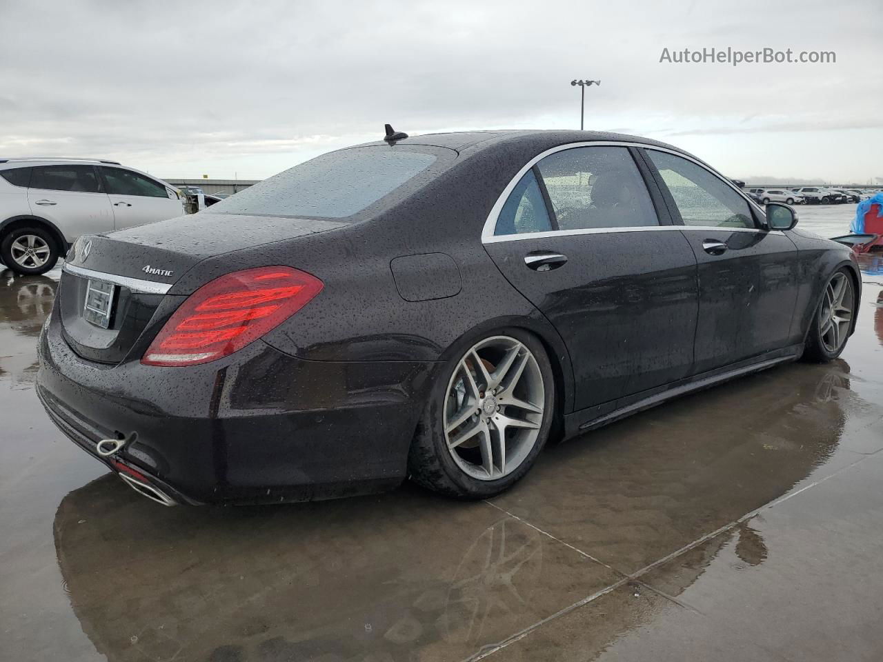 2015 Mercedes-benz S 550 4matic Черный vin: WDDUG8FB7FA087134