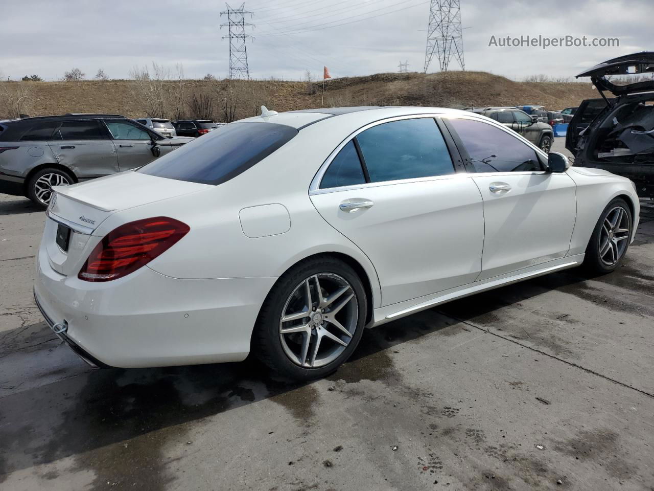 2015 Mercedes-benz S 550 4matic Белый vin: WDDUG8FB7FA168764