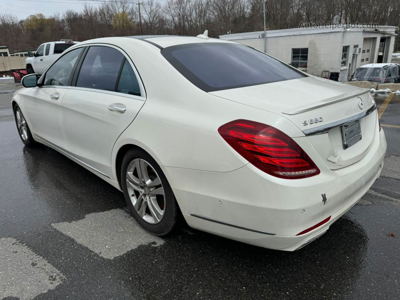 2015 Mercedes-benz S 550 4matic Белый vin: WDDUG8FB8FA107195