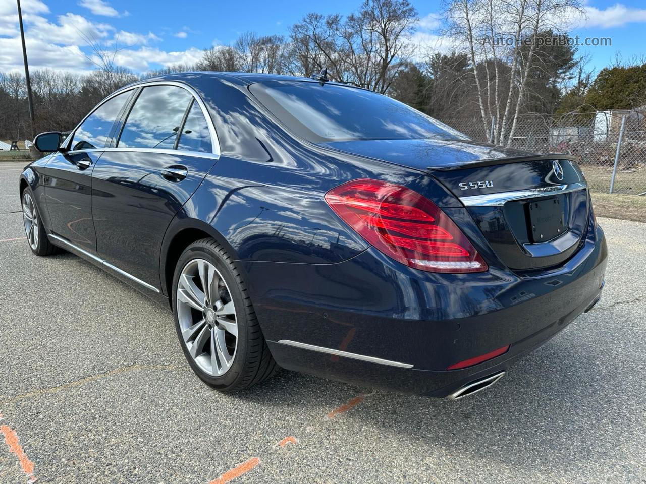 2015 Mercedes-benz S 550 4matic Синий vin: WDDUG8FB8FA154159