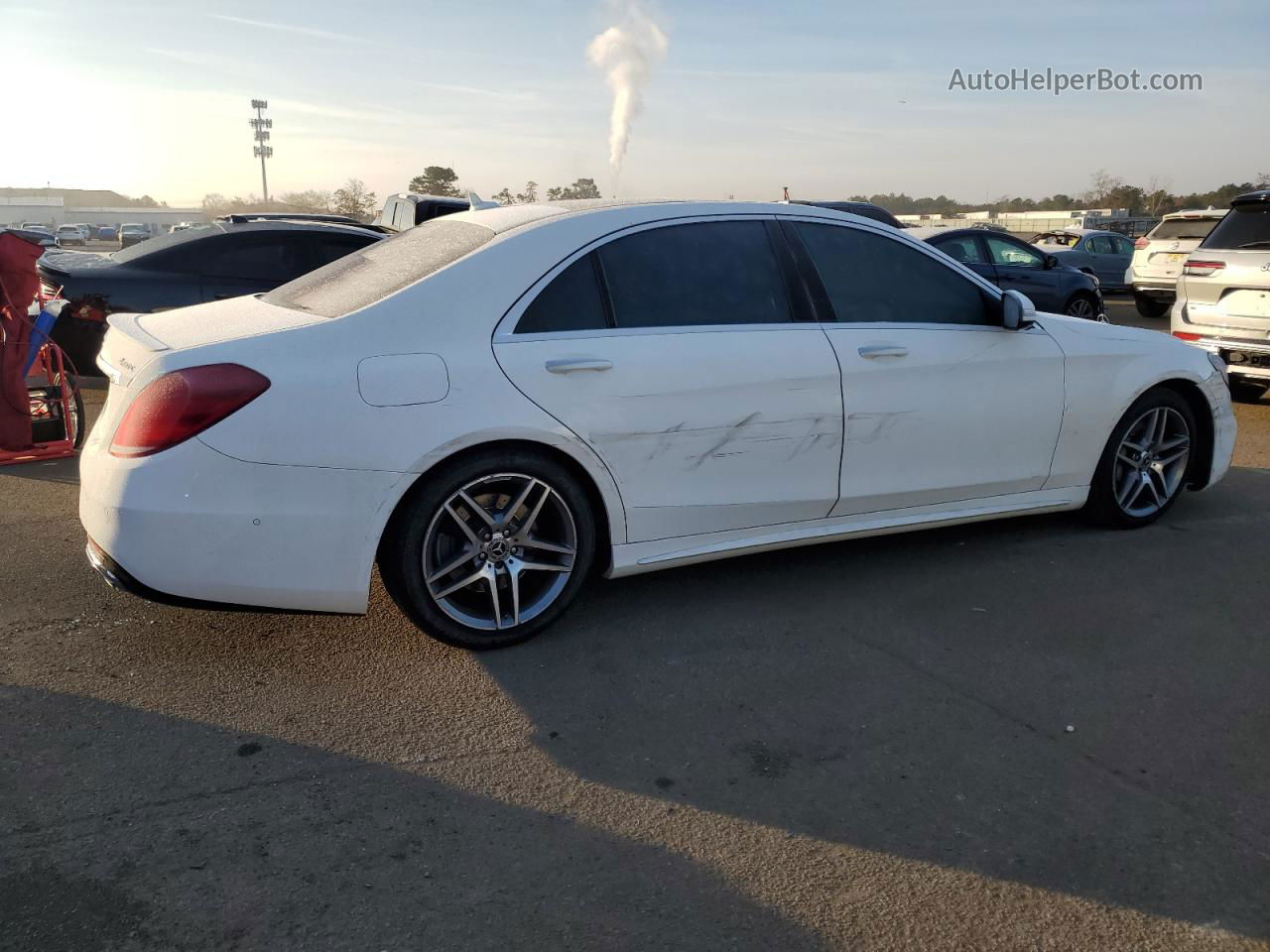 2019 Mercedes-benz S 560 4matic White vin: WDDUG8GB1KA424373