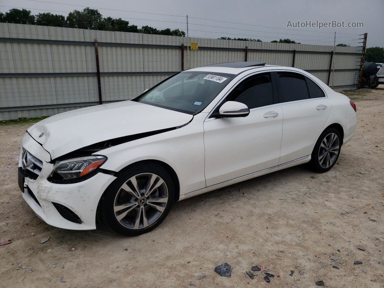 2019 Mercedes-benz C 300 Белый vin: WDDWF8DB8KR483289