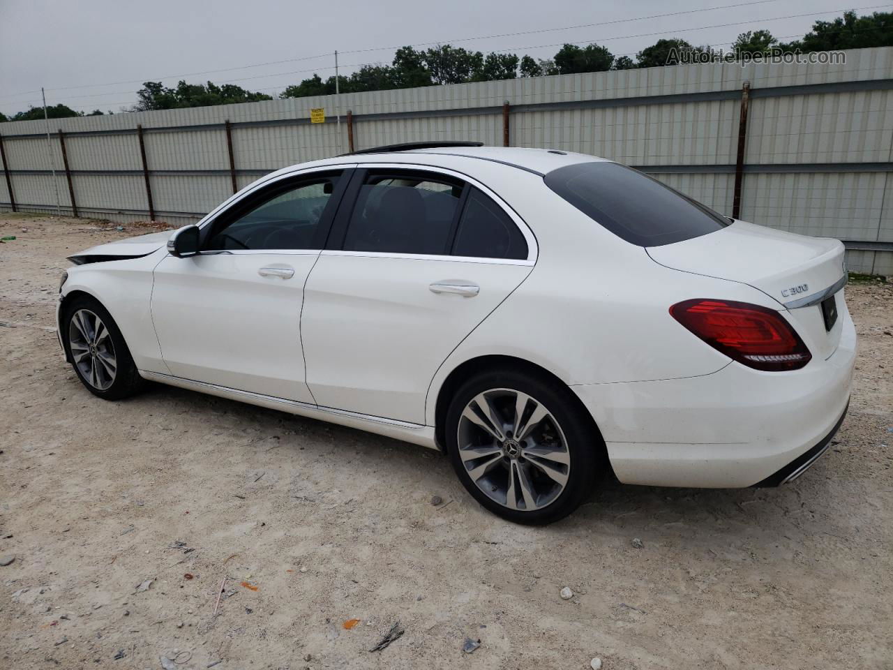 2019 Mercedes-benz C 300 White vin: WDDWF8DB8KR483289