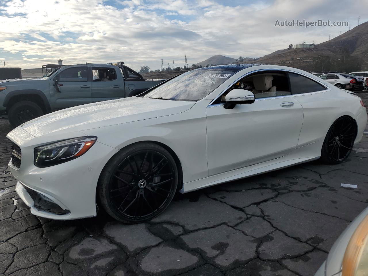 2019 Mercedes-benz S 560 4matic White vin: WDDXJ8GB4KA036293