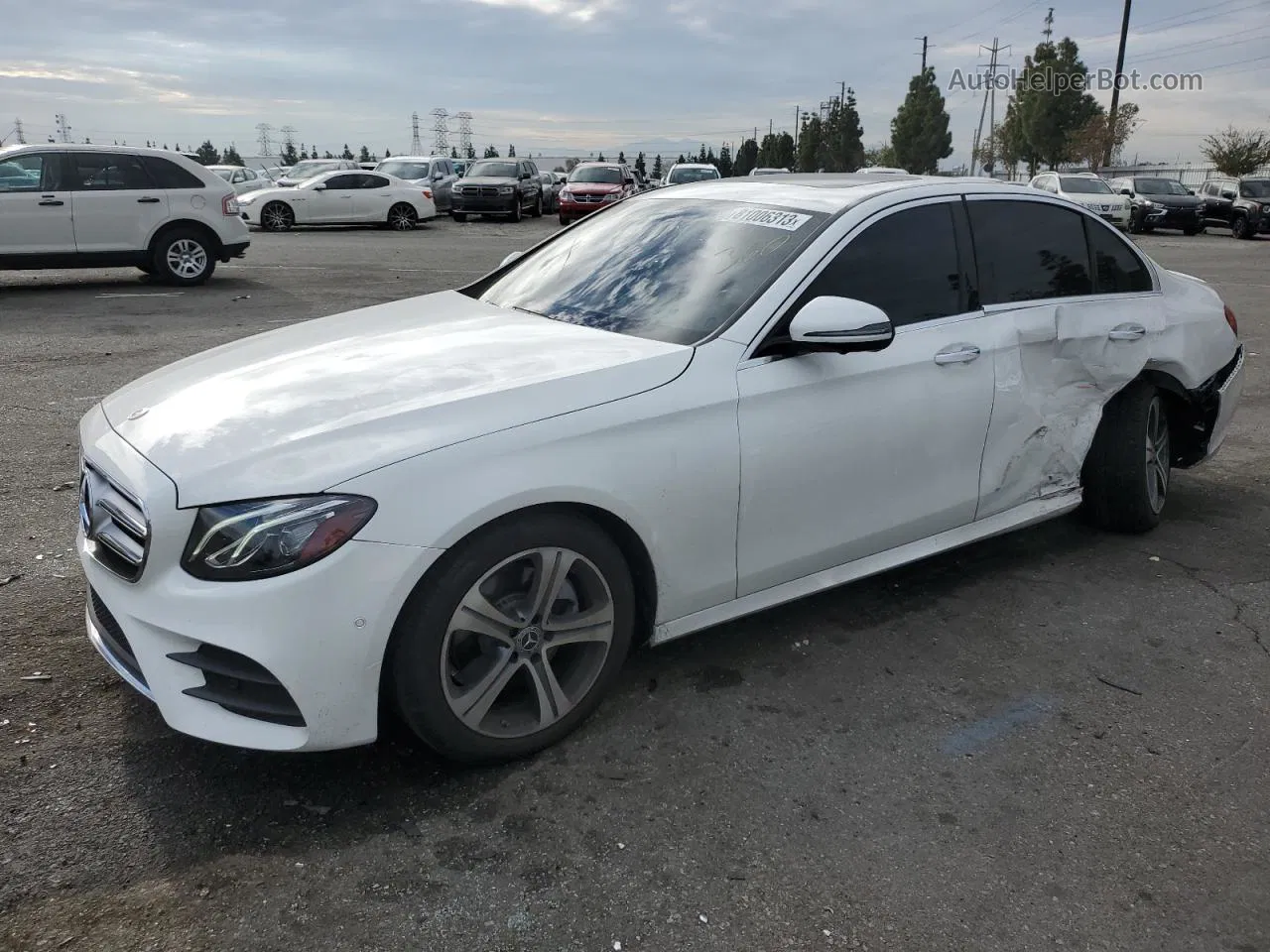 2019 Mercedes-benz E 300 White vin: WDDZF4JB0KA504886