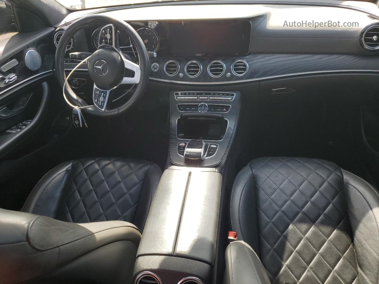 2019 Mercedes-benz E 300 White vin: WDDZF4JB0KA519792