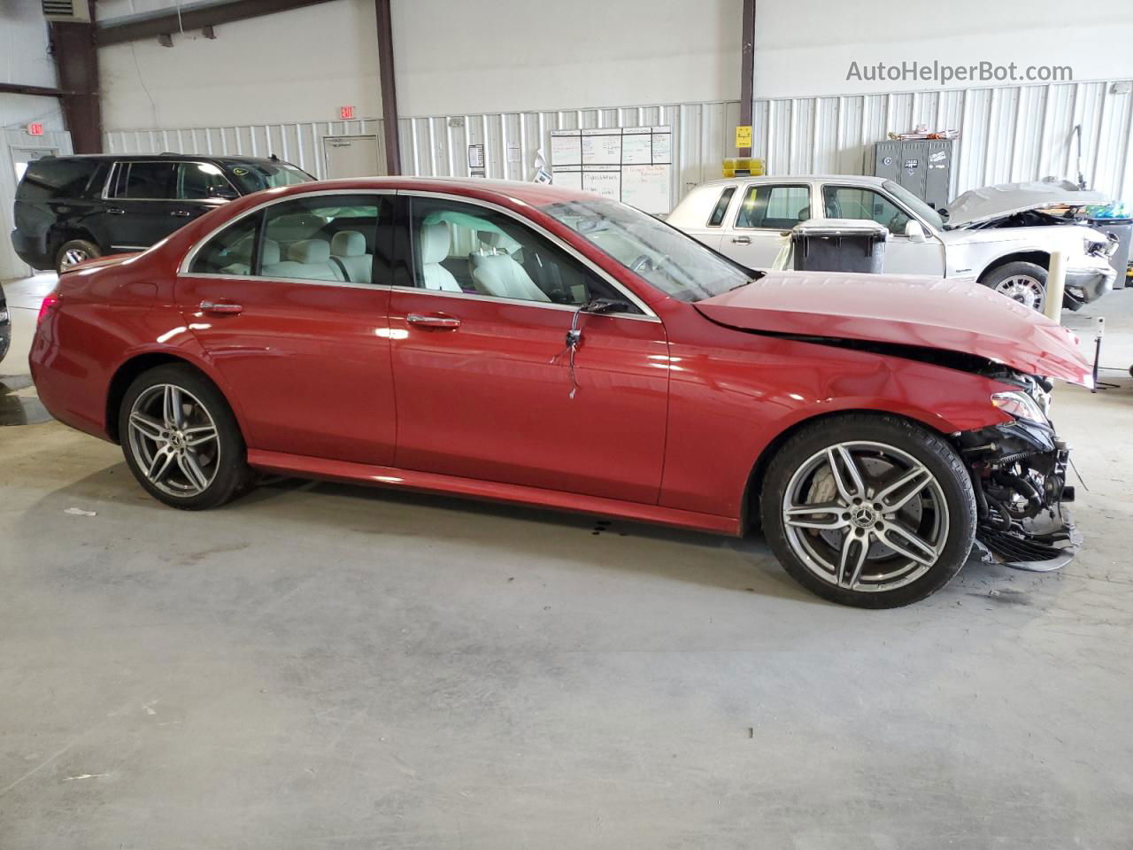 2019 Mercedes-benz E 300 Red vin: WDDZF4JB0KA559175