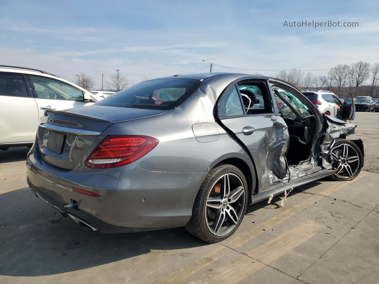 2019 Mercedes-benz E 300 Gray vin: WDDZF4JB1KA562683