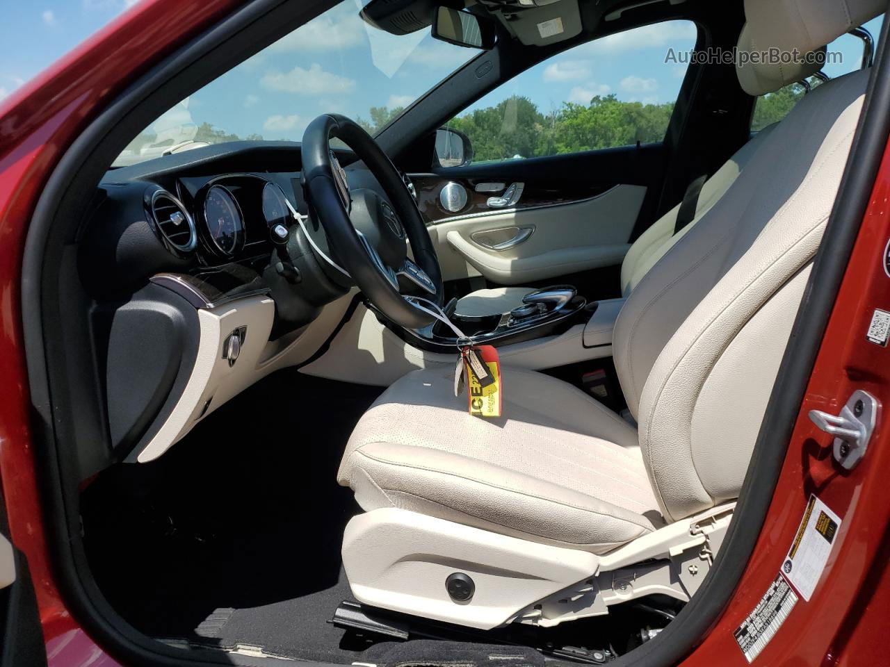 2019 Mercedes-benz E 300 Red vin: WDDZF4JB3KA518698