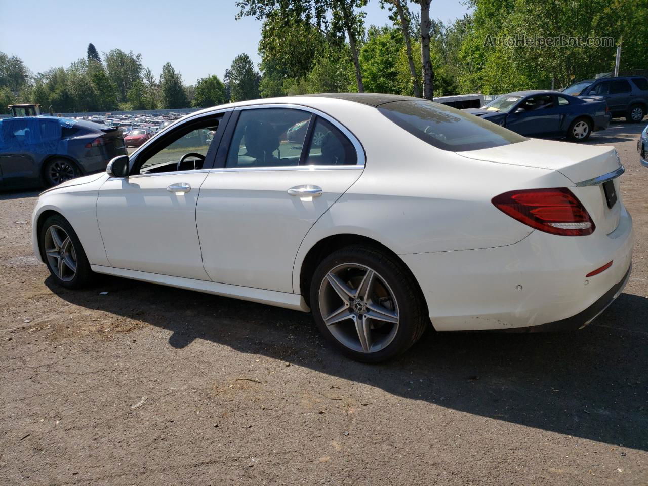 2019 Mercedes-benz E 300 White vin: WDDZF4JB3KA551975