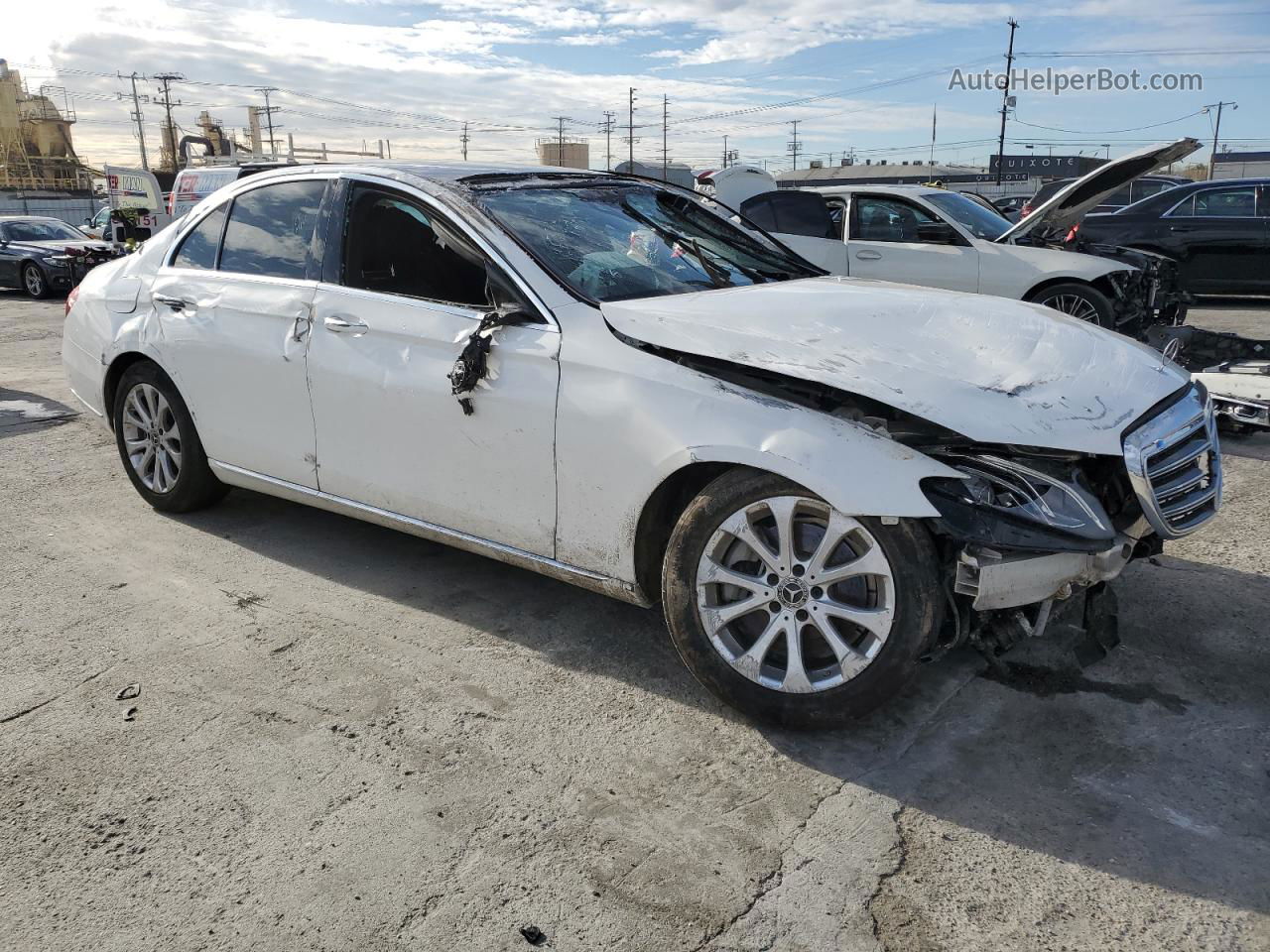 2019 Mercedes-benz E 300 White vin: WDDZF4JB4KA524283