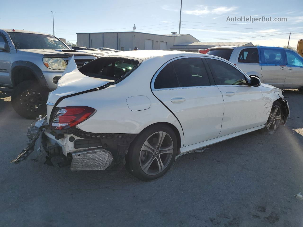 2019 Mercedes-benz E 300 White vin: WDDZF4JB5KA526463