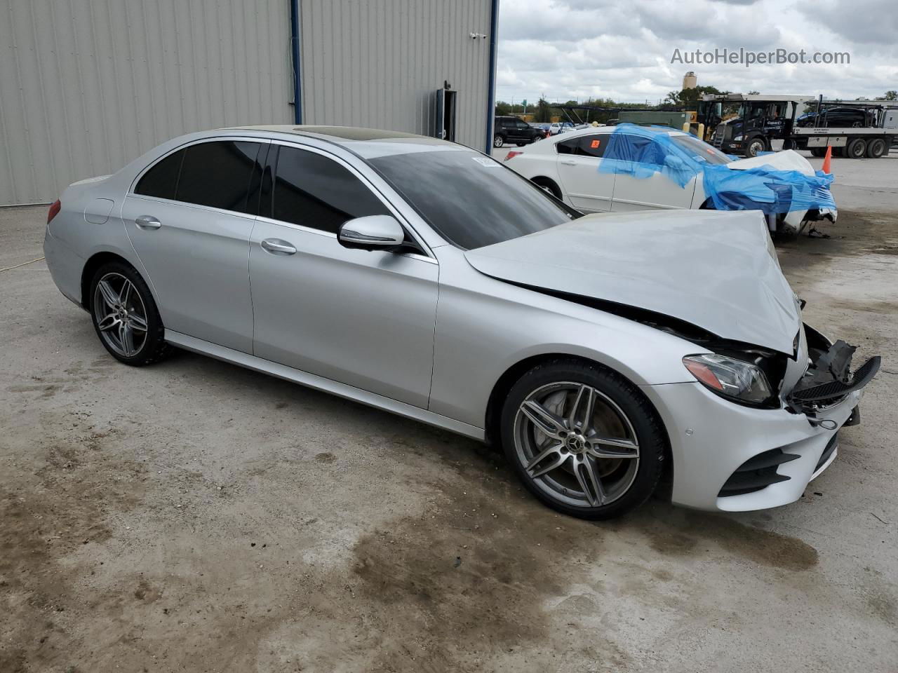 2019 Mercedes-benz E 300 Silver vin: WDDZF4JB5KA563187