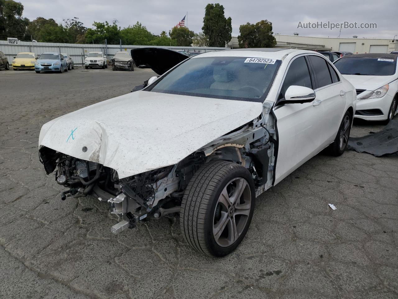 2019 Mercedes-benz E 300 White vin: WDDZF4JB6KA596005