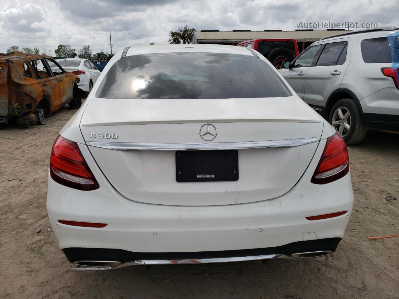 2019 Mercedes-benz E 300 White vin: WDDZF4JB6KA625910