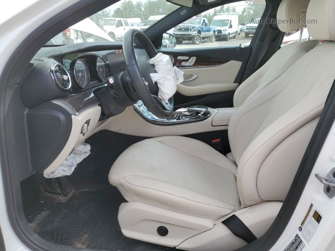 2019 Mercedes-benz E 300 White vin: WDDZF4JB7KA550750